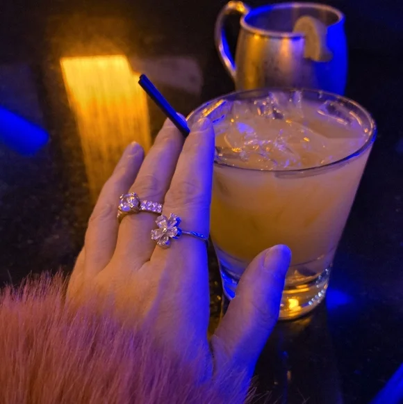 Sterling Silver 925 Rhinestones Floral Ring Size 6 Weigt 2g - Picture 17 of 17